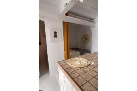 ANNEX TO DUPLEX PENTHOUSE, Dalt Vila