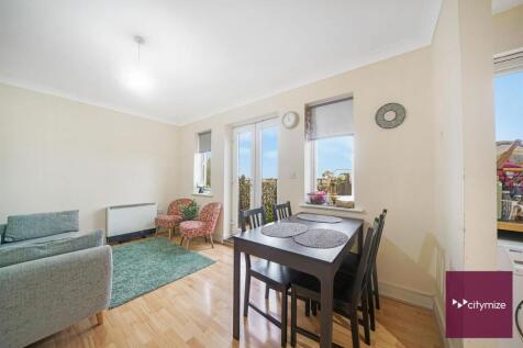 Kitchen / Reception Room