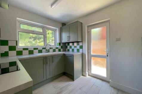 Kitchen (1)