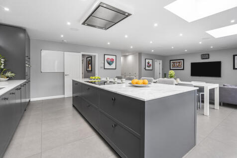 Kitchen/Dining/Family Room