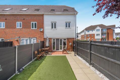 8694519-exterior07.jpg