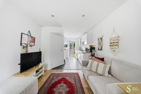 3 Boothfields-9