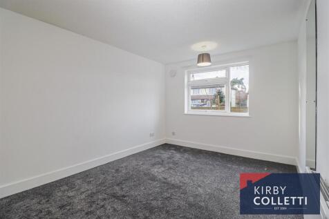 Ashleigh Court, Rawdon Drive, Hoddesdon photo 5