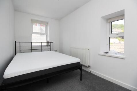 Nythbran Terrace, Porth  CF39 9TW photo 5