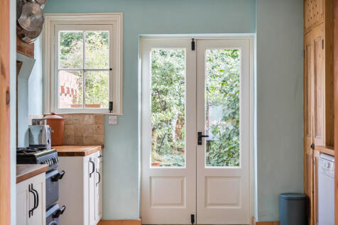 1358700-13-68d26b...