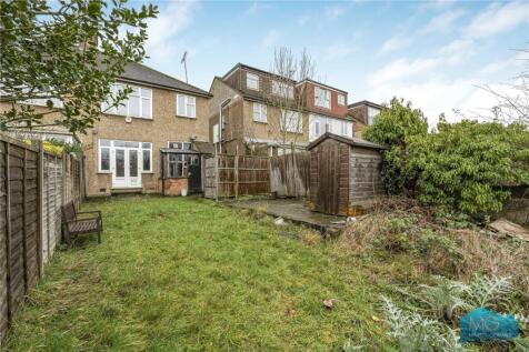 3 bed, 1 bath Semi-Detached in bristol - Photo 38