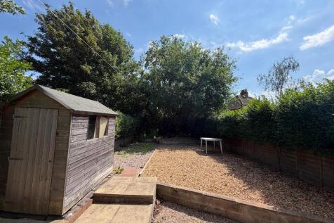 Orme Road, Newcastle-Under-Lyme, ST5 photo 4