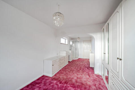 1384341-9-69259d8...