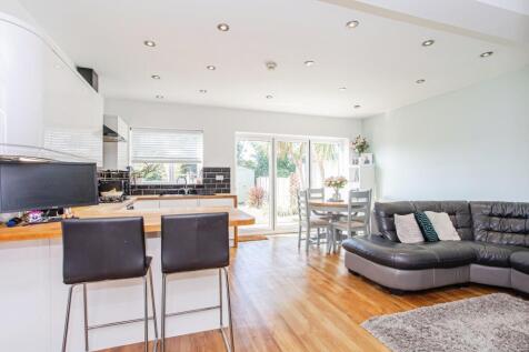 Kitchen/Living Room