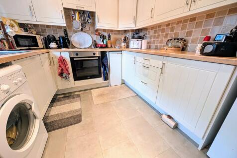 PXL_20251001_1427...