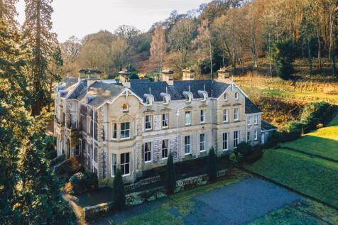 Broneirion, A stunning 20 bedroom mansion in Powys