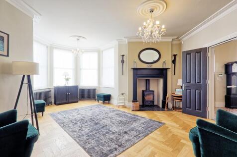 IMG_7929_30_31_ea...