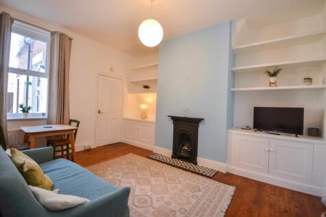 Hyde Terrace, Gosforth photo 3