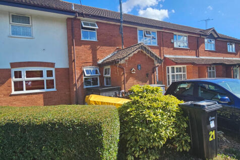 1 bedroom link detached for sale