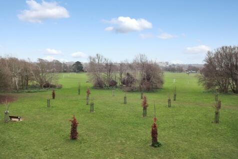 Buckingham Park A...