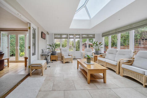 1380427-15-691383...