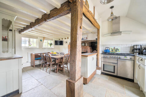 1357665-16-68dabf...