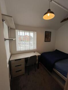2-bed house on Wards End, Loughborough, £1,430/mo