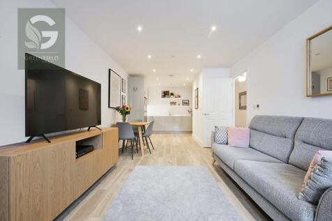 Jupiter House, 10 Ceres Crecent, Ewell, Epsom, Surrey, KT17 1FH