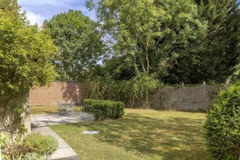 Lawned Garden