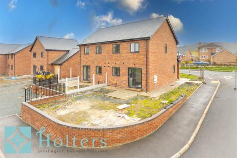 2 and 3 Maeshendre Exterior-4.jpg