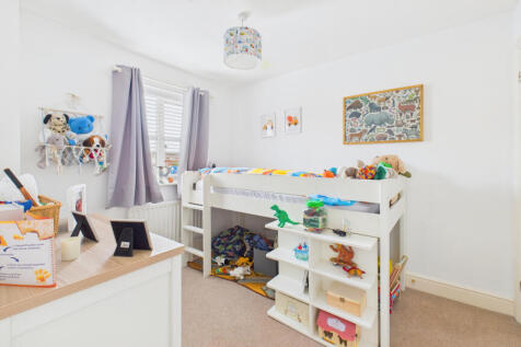 CAM04968G0-PR0075-STILL024