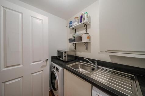 14 Poppyfield Ave-25.jpg