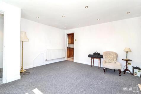 Pelham Road, Thelwall, Warrington photo 4