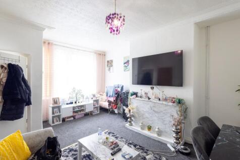 Hudson Grove, Leeds photo 4