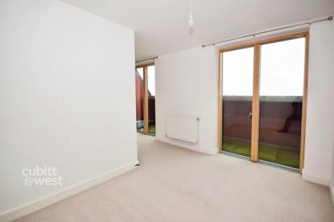 Stafford Road Wallington SM6 photo 4