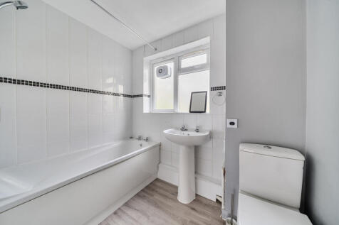 1376928-18-690b46...