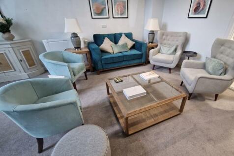 Communal lounge