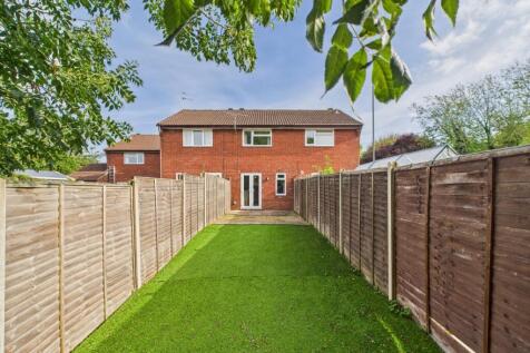 CAM02023G0-PR0171-STILL017