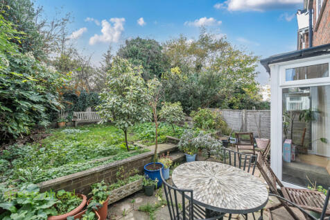 b4195a32-3d63-4c5...