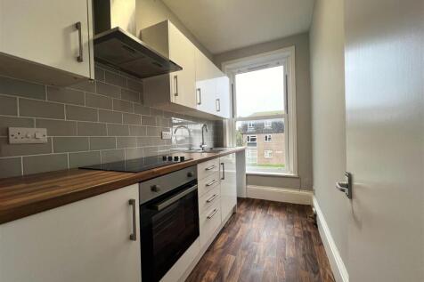 kitchen 2.JPG
