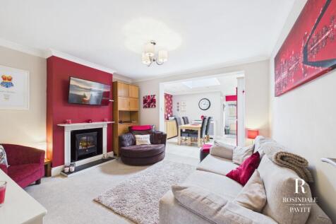 Open Plan Living/Kitchen/Dining Area