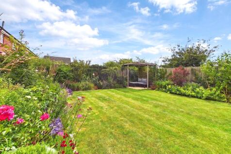 6 Tweengates - Garden3