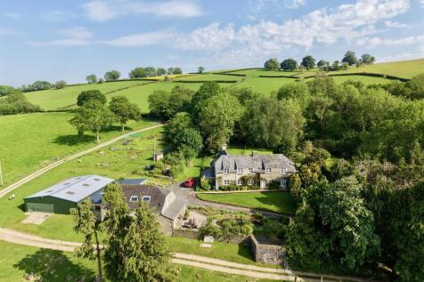 dji_fly_20260527_165252_0095_1779903018909_photo.J