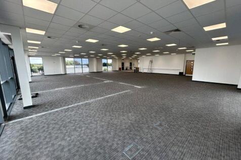 Office to rent Image 4