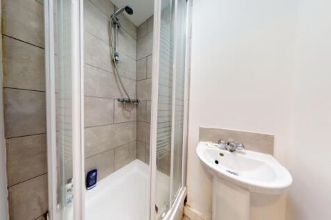 Albert Grove, Lenton, Nottingham, NG7 1PA photo 2