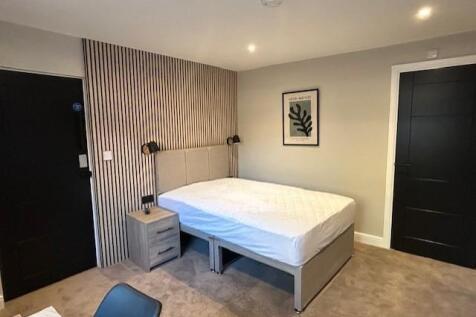 Out Westgate room 1.jpg