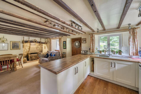 1314541-15-685c1a...