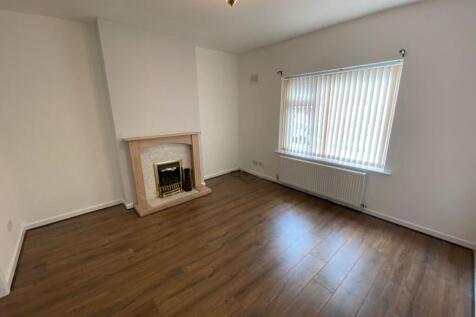 Briarwood Avenue, Warrington photo 3