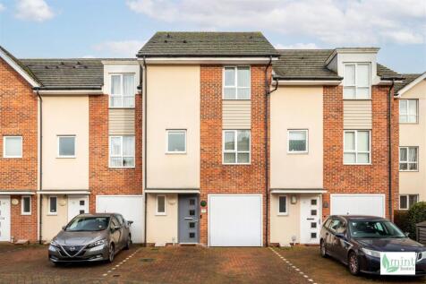 Harrow Close - Watermark-24.jpg