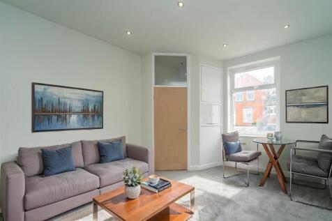 DSC05403 - Living Room - Modern - 1.jpg