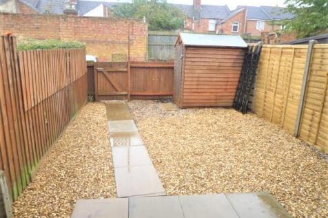 83 Tresham Rear Garden.JPG