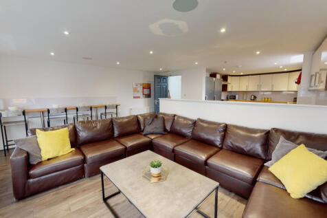 9-bed house on Gorsebank Road, Liverpool, £5,616/mo