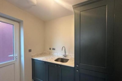 Nicholson Court , DY10 photo 5