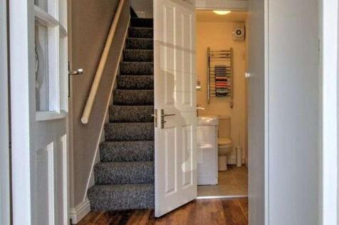 Copy of MED-HillView-Hallway-CLM-2022.jpg