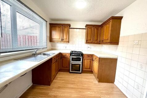 Woodside Gardens, Coatbridge, North Lanarkshire, ML5 photo 4